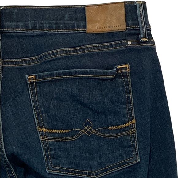 Lucky Brand Sweet’N Low Flare Leg Dark wash Stretch Denim Jeans 12/31 R - Picture 5 of 5